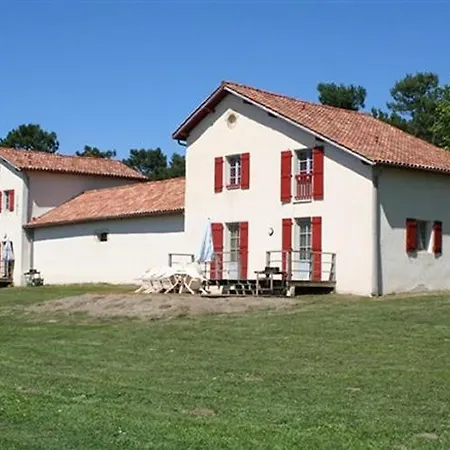 Feriehus Lacoste 2 *